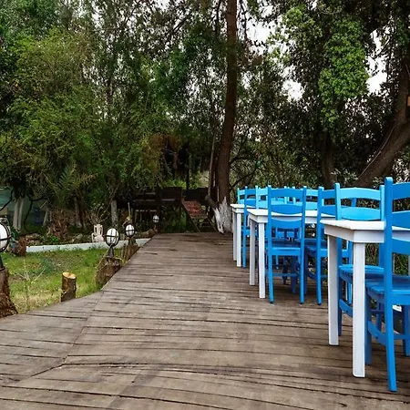 Lemon Garden Boutique فندق بوزبورون