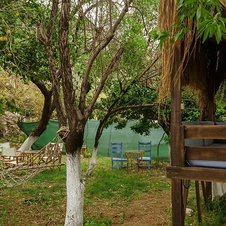Lemon Garden Boutique فندق بوزبورون