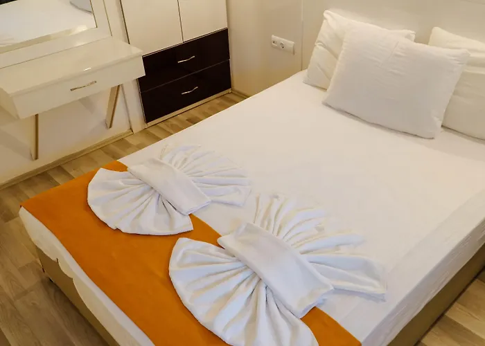 Ξενοδοχείο Lemon Garden Boutique 3*