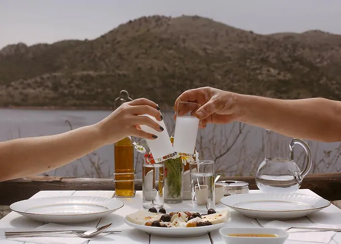 Lemon Garden Boutique 3*