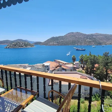 Lemon Garden Boutique Hotel 3*